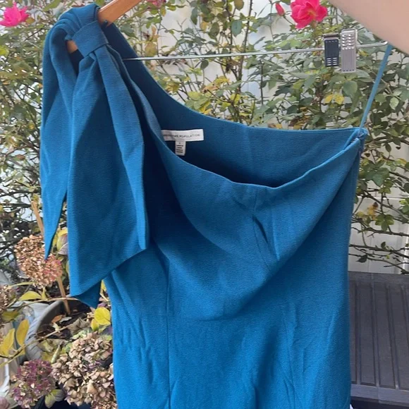 Dress The Population - Georgina One-Shoulder Crepe Gown - Peacock Blue Large
